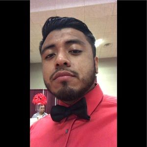 Meet your Posher, Carlos